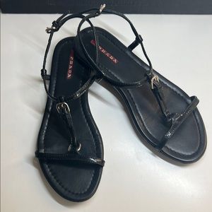 Prada Vernice Black Patent Leather T Strap Flat Sandals Women’s Size 38 US 8